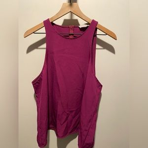 Everlane sleeveless top size 16